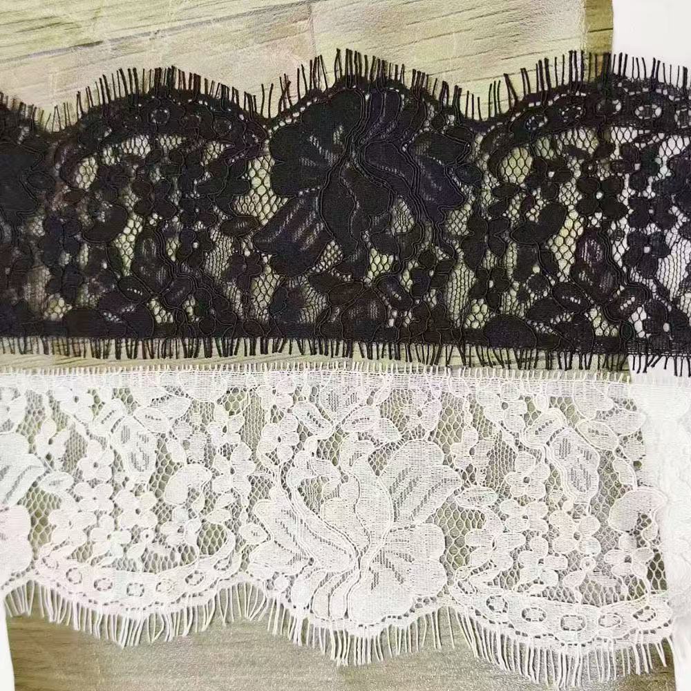 Home Fashion Textiles - Renda Chantilly com Flores para Véus